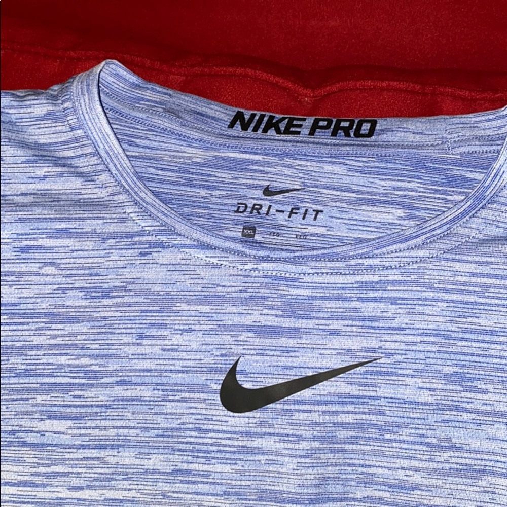 Mens NIKE DRI FIT Tshirt - Picture 4 of 5